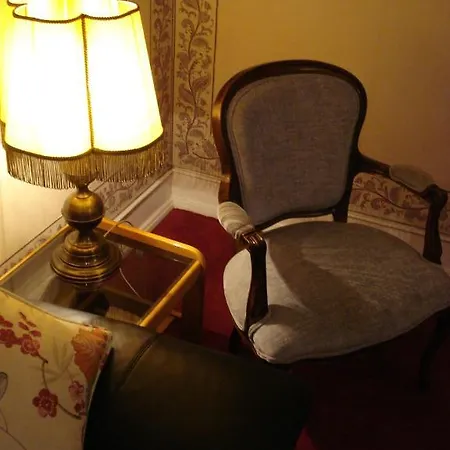 Londrina Bed & Breakfast 2*