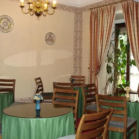 Londrina Couette-café 2*